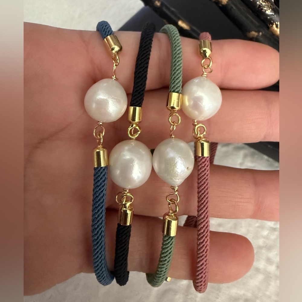 Round Pearl Adjustable Bracelet